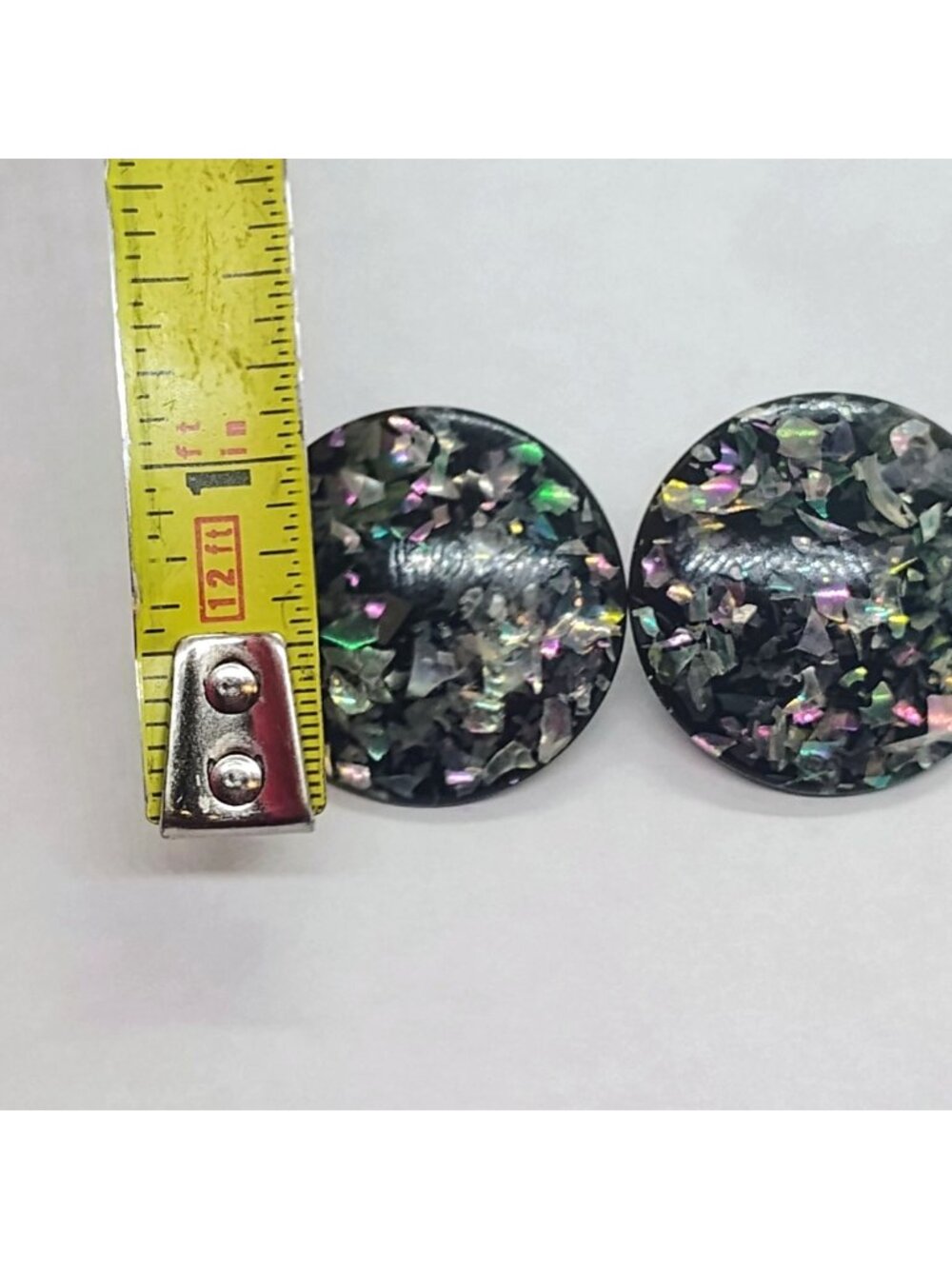 Vtg Coro Confetti Lucite Black Clip-on Earrings Silver Pink Aqua Glitter - Picture 3 of 6